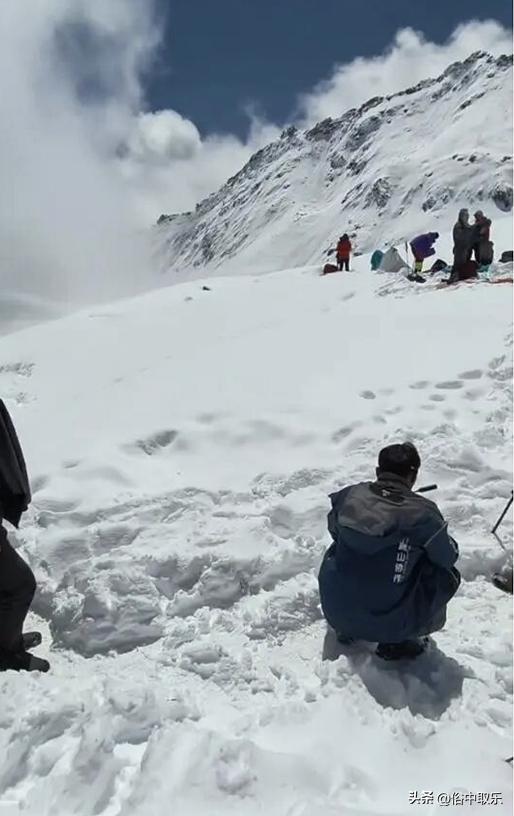 揪心!冻死在4600米雪山的重庆32岁女子,生前本有4次活命的机会